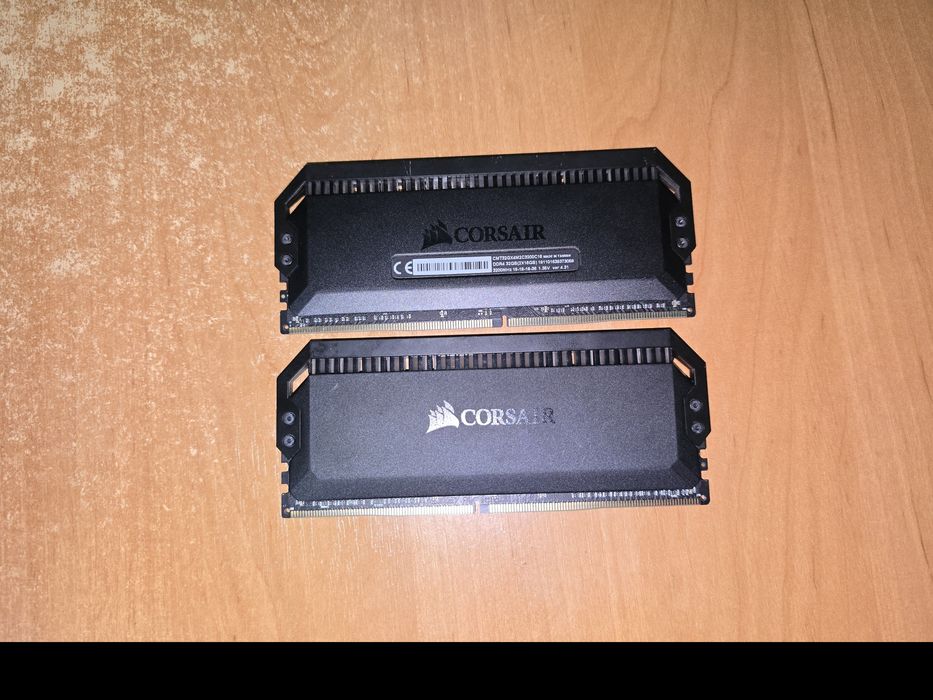 corsair dominator platinum rgb - Купити електроніку - Ціни на OLX.ua