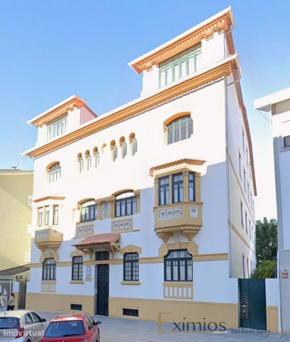Apartamento T4 no centro da Póvoa de Varzim