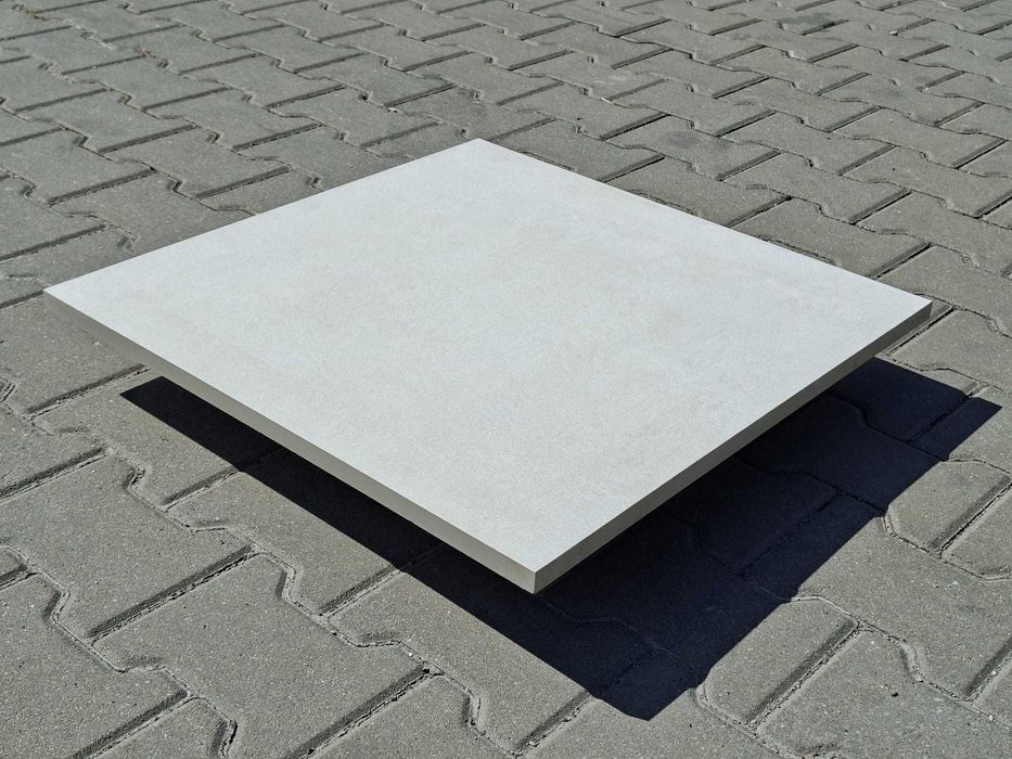 Gres tarasowy 20mm antypoślizgowy Cementum Ash 60x60x2cm gat.2