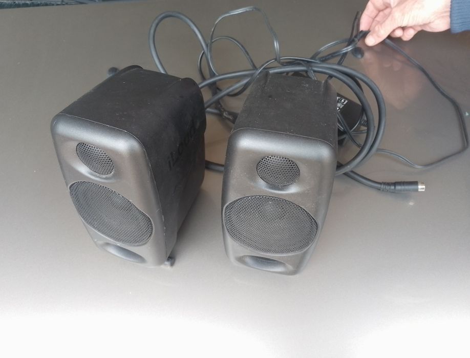 Студійні монітори IK Multimedia  ILoud Mikro