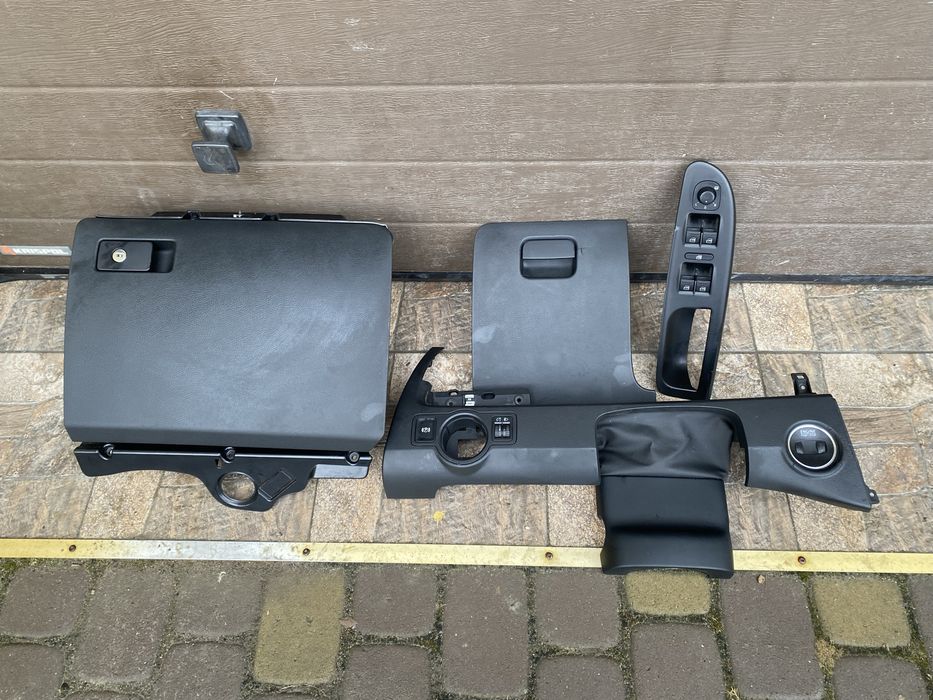 VW Passat B6, B7, CC 3C0864207P Бардачок 3C1857097BC 3C1857200H 3C1857921M