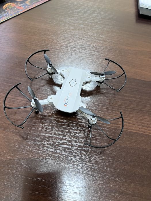 Детский квадрокоптер