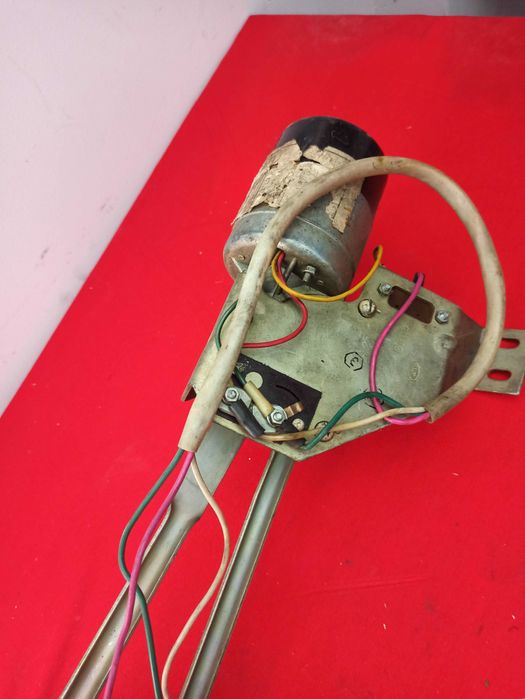 Silnik wycieraczek Wołga