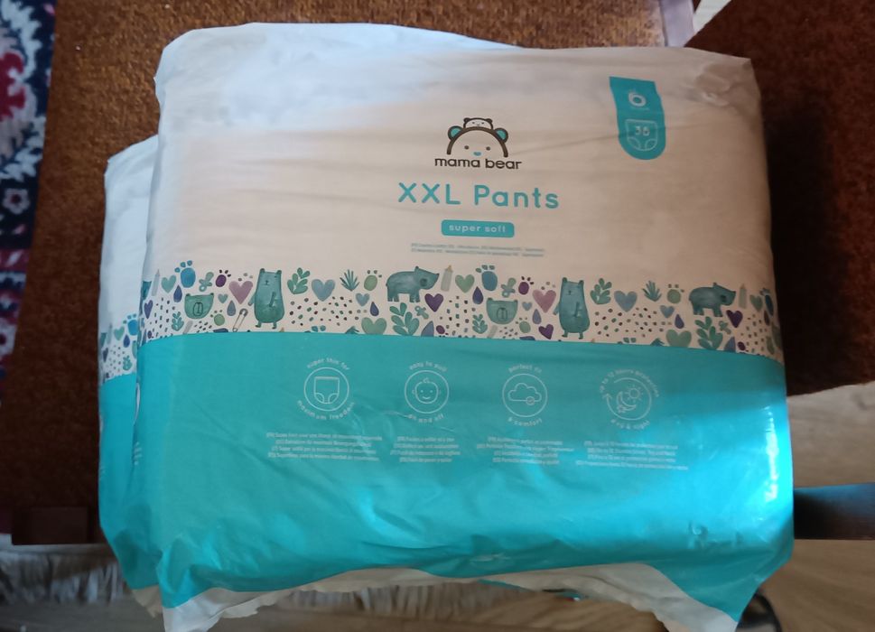 Продам прдгузники Baby Love 6