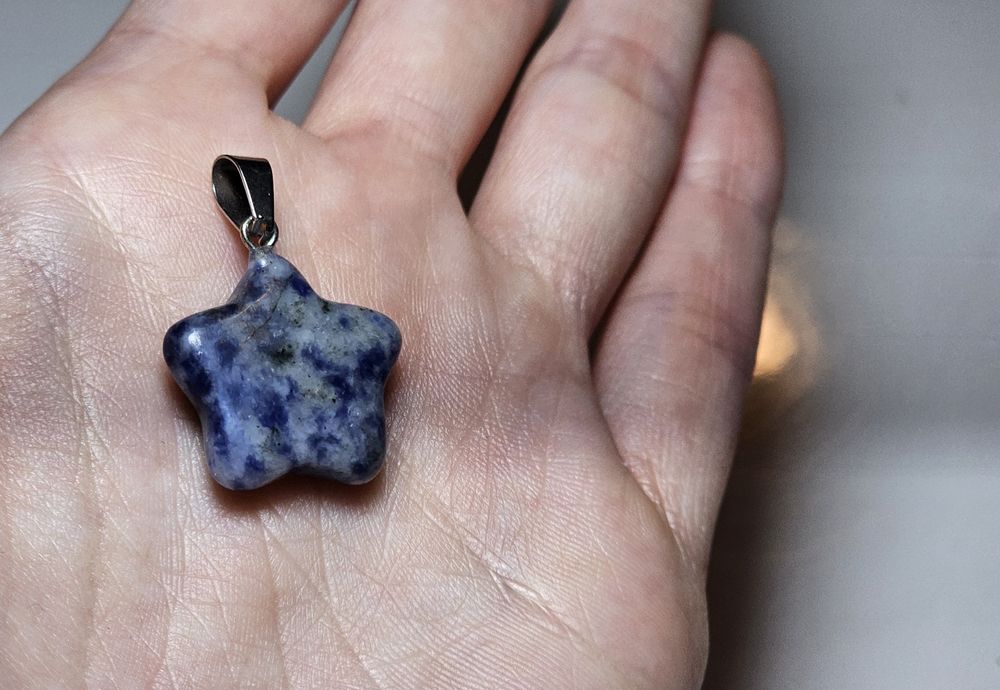 Zawieszka Sodalit Naturalny – Gwiazdka