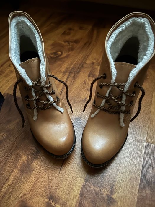 Botki - buty r.40 Ryłko nowe