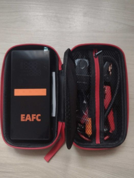 Urządzenie Rozruchowe Jump Starter Booster Z Kompresorem