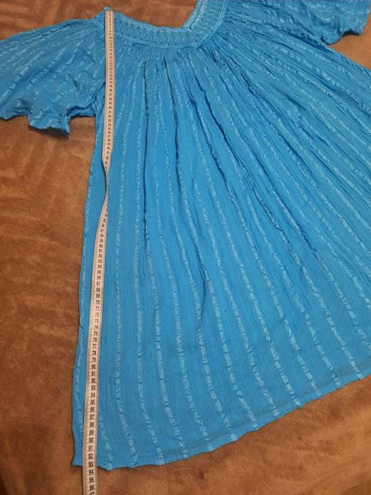 Бесподобна сукня шикарного кольору