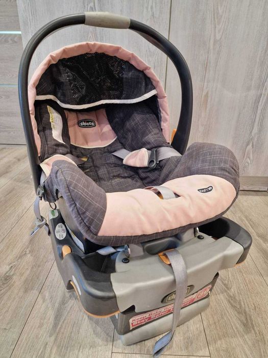 Дитяче автокрісло CHICCO 0-12 міс