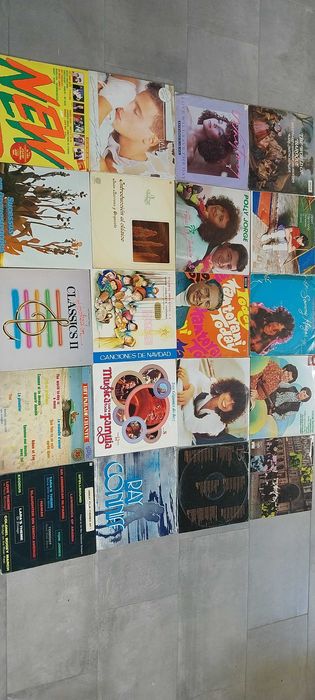 Discos de vinil e gira discos