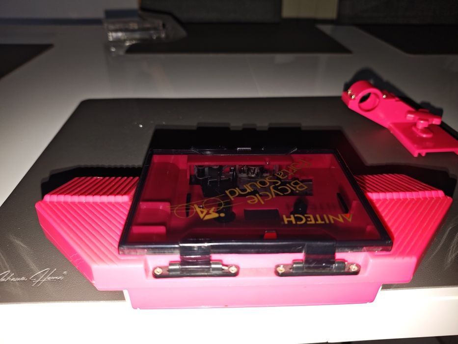 Sprzedam odtwarzacz kasetowy na rower .Okazja!