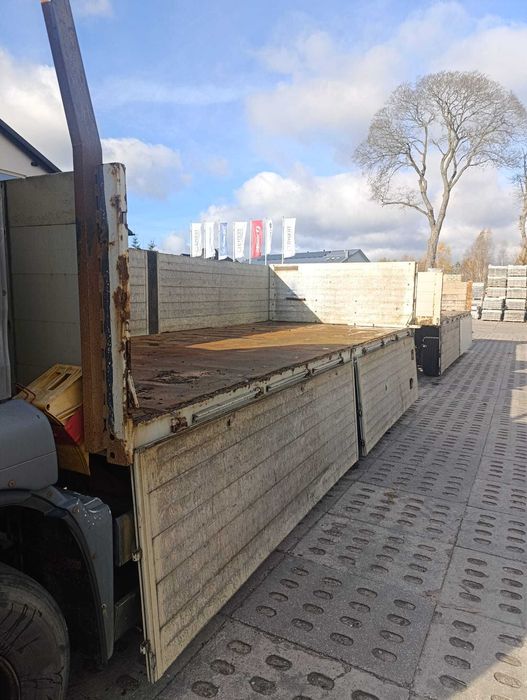 Sprzedam samochód ciężarowy MAN TGA 26,390 ze zdjętym HDS'em