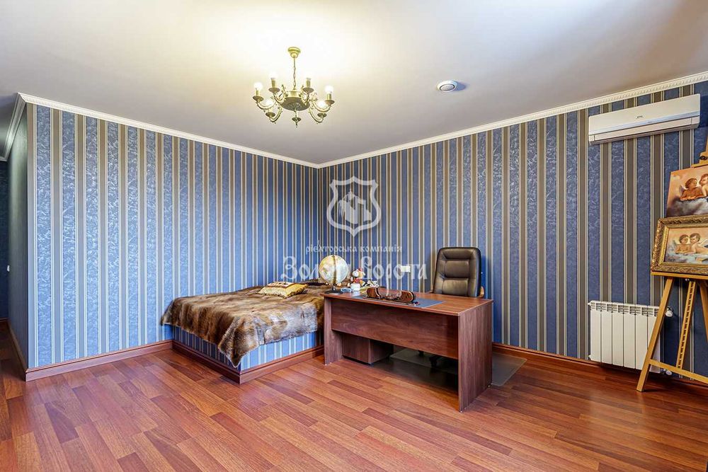 Будинок 2 поверхи, 5,8 сотки. Дизайнерський ремонт. с. Підгірці, озеро