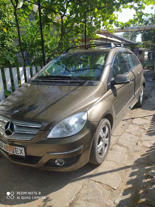 Аренда авто с водієм.