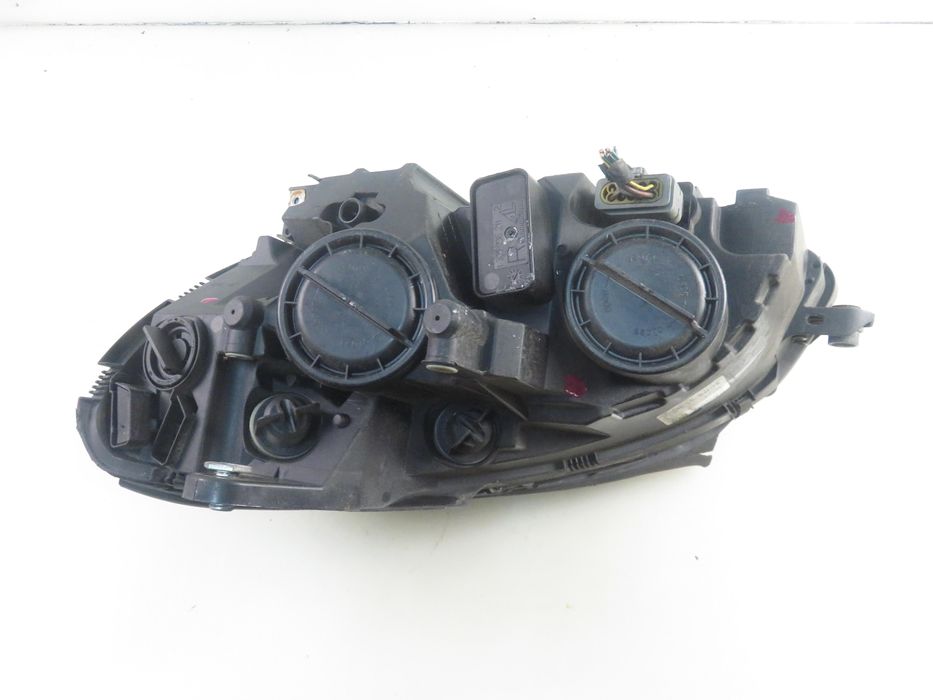 Lampa Prawa Przednia Mercedes-benz Klasa C T-model (s204)