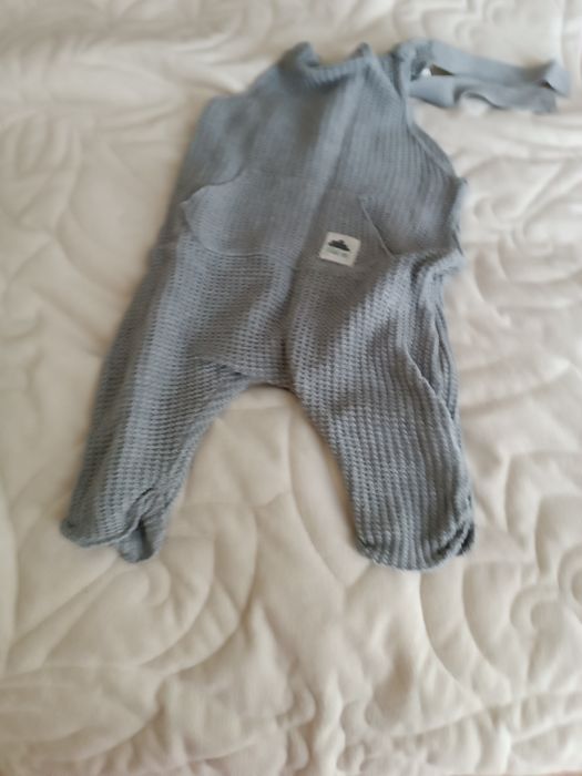 Ogrodniczki niemowlęce 68-74 cm