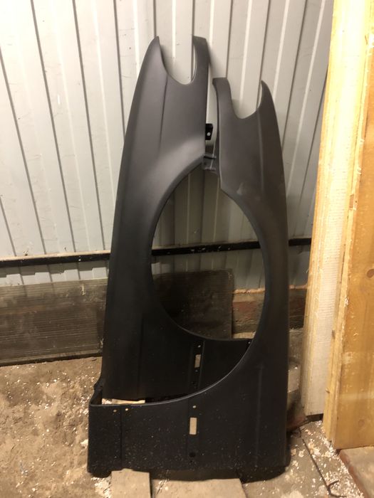 Передні крила BMW e 38,39,53.