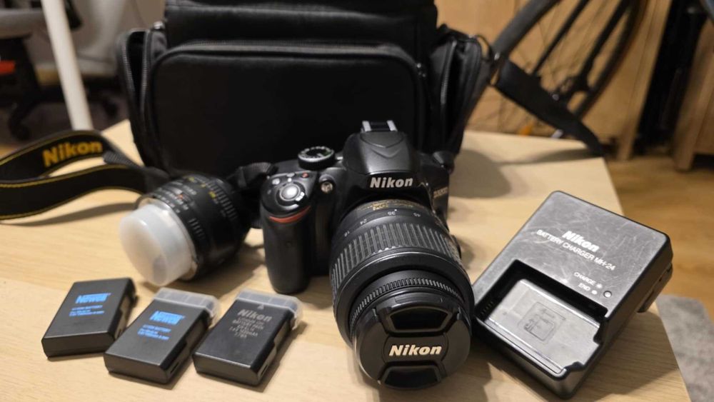 Aparat fotograficzny NIKON D3200+ 18-55 VR + obiektyw AF nikkor 50 mm