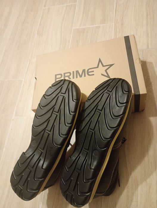 Nowe buty robocze BHP