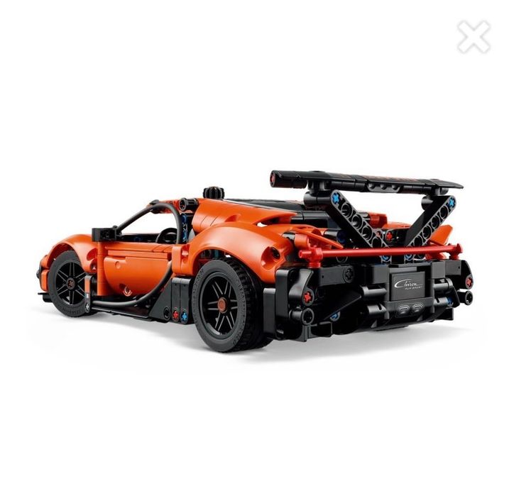 Конструктор LEGO Technic Гіперкар Bugatti Chiron Pur Sport