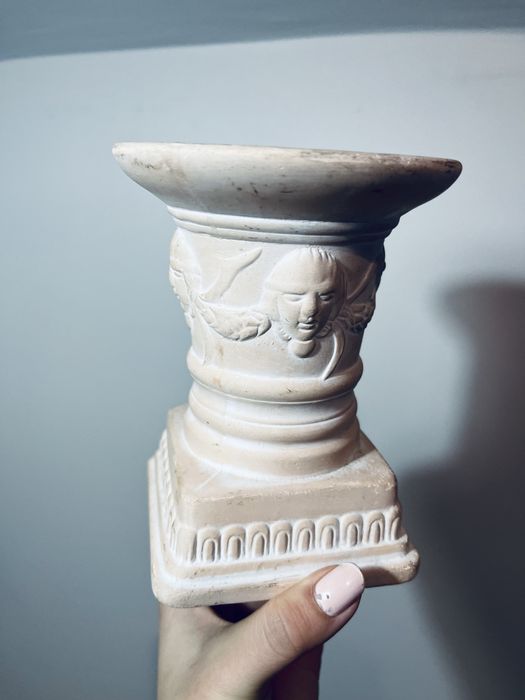 Piekna kolumna grecka wazon