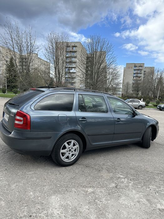 Skoda oktavia A5 автомат