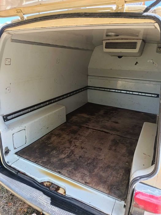 Volkswagen Transporter 2002 VIN WV1ZZZ70Z3H041134 фото оголошення 4 з 11