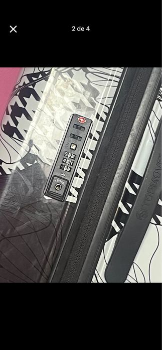 Mala de viagem com código