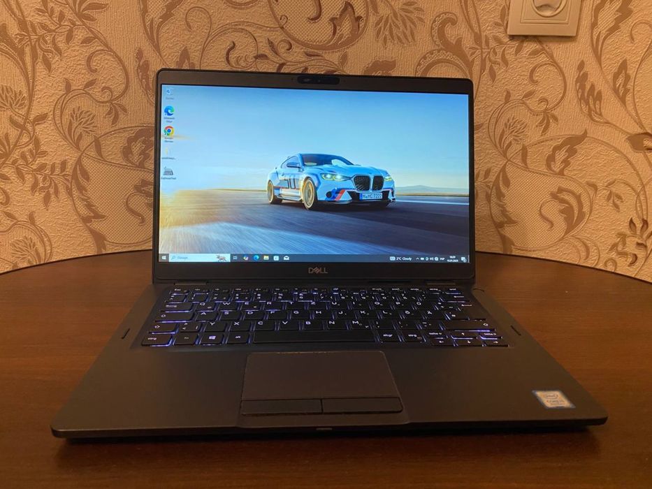 Ноутбук 2020 року Dell latitude 5300: i5-8365u 4 ядра FullHD IPS SSD