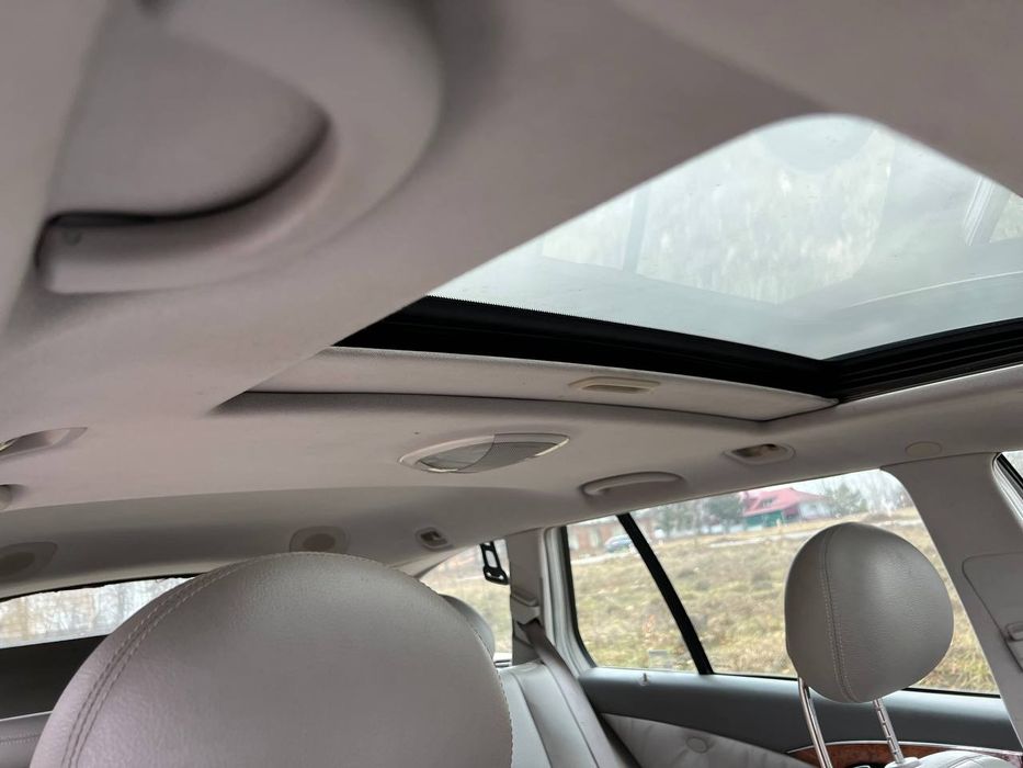 Mercedes-Benz E320 2004 рік автомат 3,2 газ/бенз ДЛЯ військових