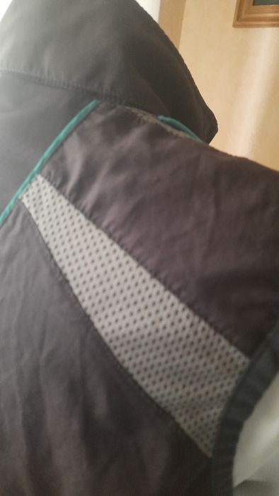 Жилет  Puma  фирменный