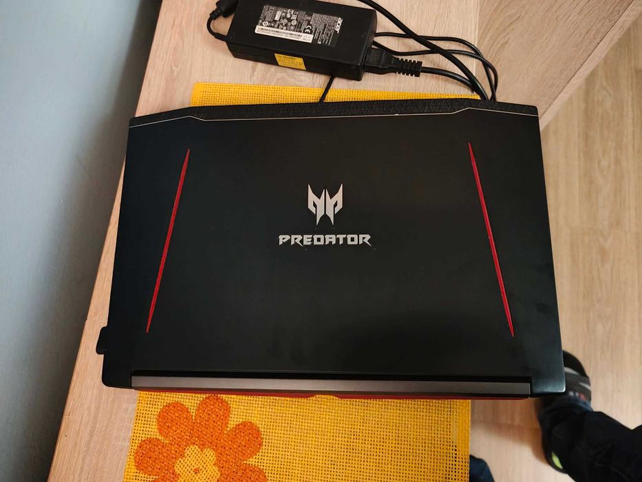Acer Predator Helios 300 i7 8GB