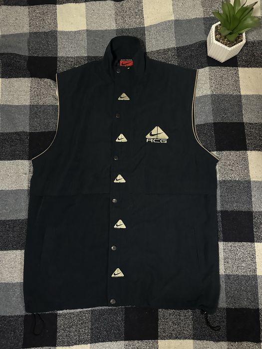 Вінтажна жилетка Nike ACG | L розмір