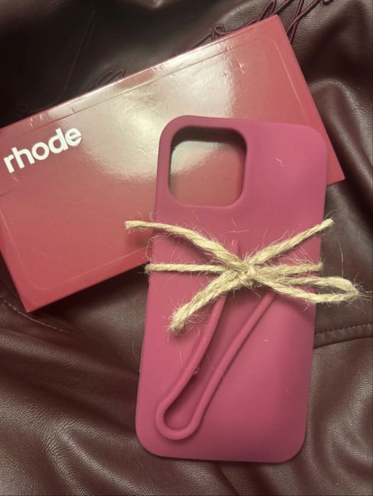 Case Rhode + lipogloss Iphone 14/15 Pro Max zestaw