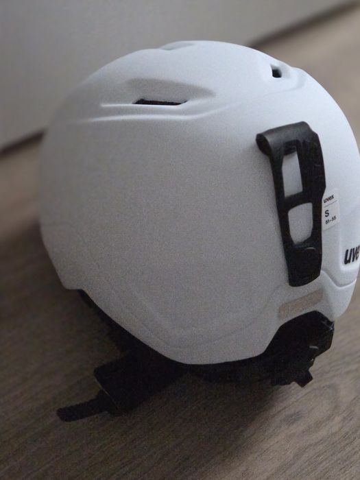 Kask uvex narciarski 51-55 super stan