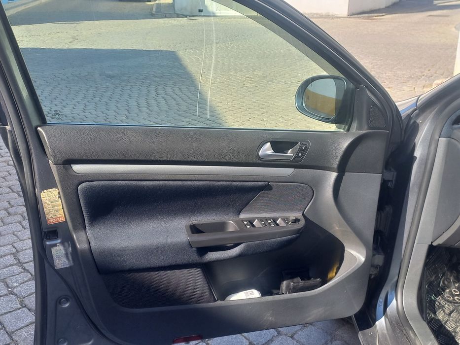 W golf5 2008 105 cp