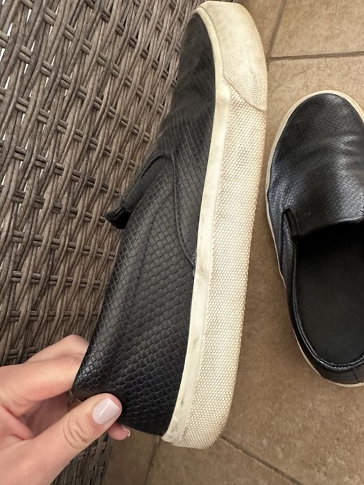 Мужские слиперы Zara