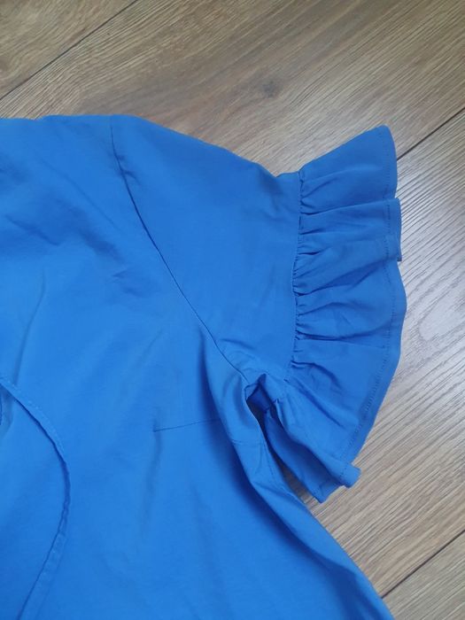 Śliczna niebieska sukienka Sugarfree roz. S