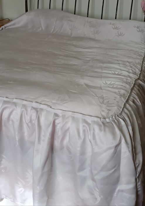 Vendo colchas para cama casal e solteiro
