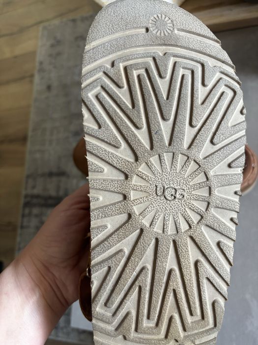Klapki Ugg roz 41