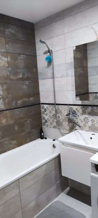 ^ОРЕНДА 1-кімнатної квартири студї у ЖК ЛЕРМОТОВО - центр міста