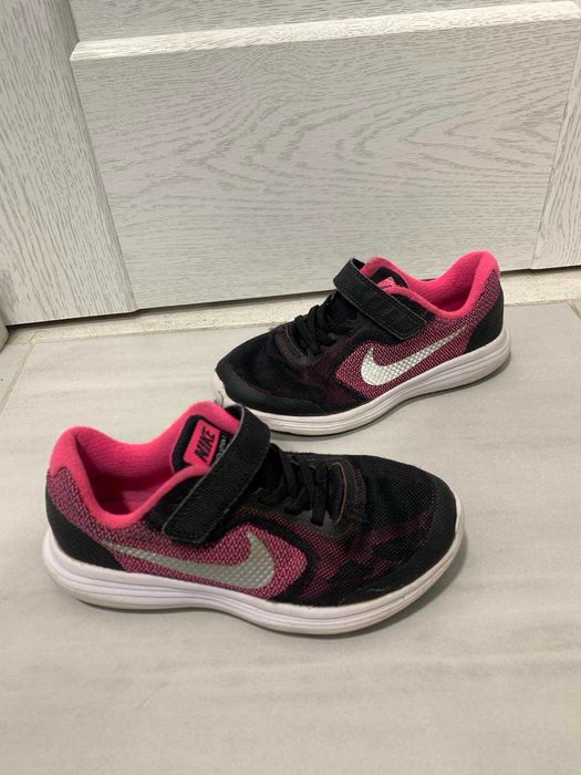 Кросівки  Nike 33 розмір