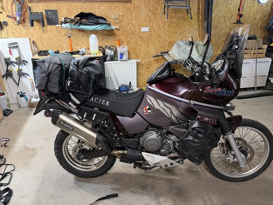 Yamaha XTZ 750 Super Tenere