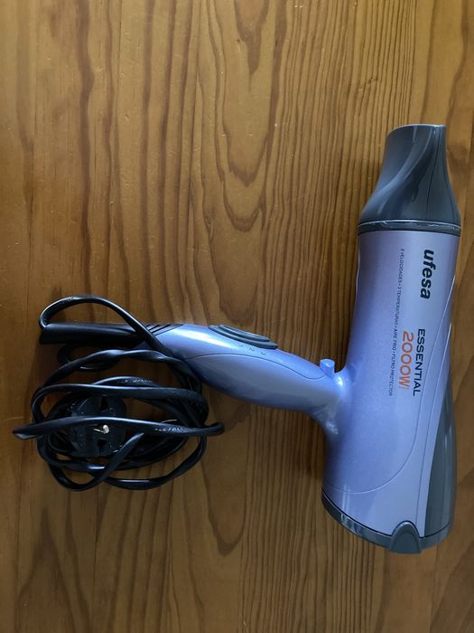 Secador Ufesa Essential 2000 W
