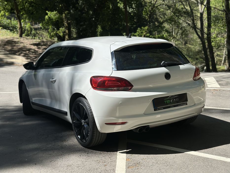 VW scirooco 2.0 TDi look R