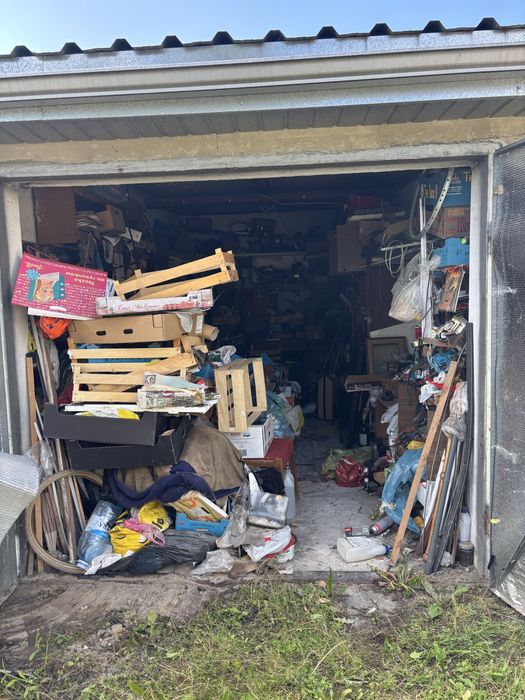 Wywóz gabarytów Opróżnianie mieszkań karczowanie koszenia  Rozbiórki