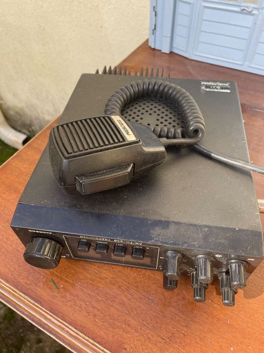 Radio CB Transmisoes President