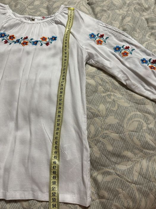 Вишиванка на дівчинку р.128