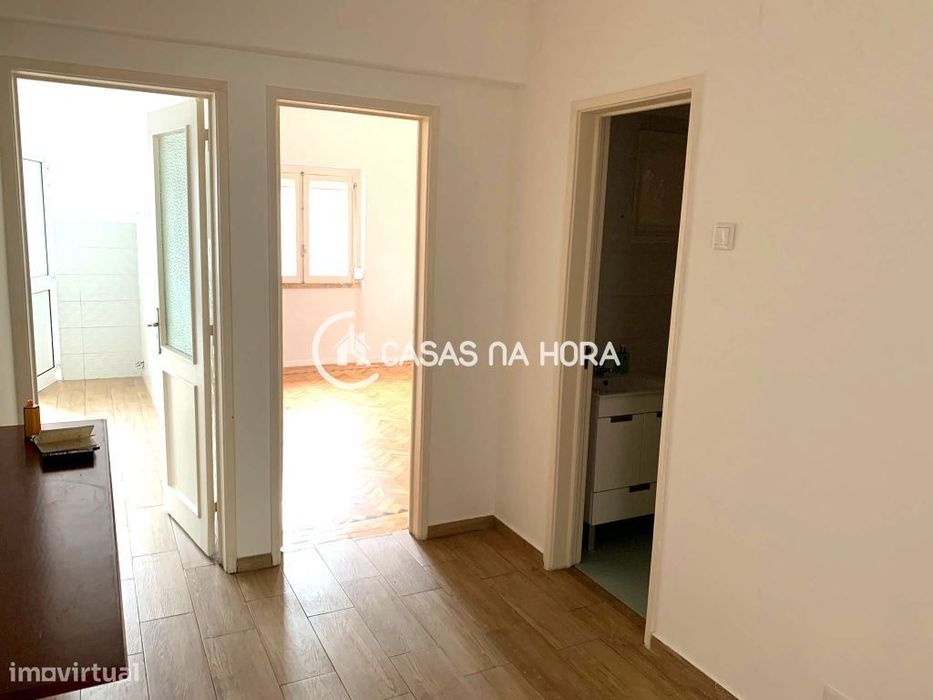 Apartamento T2 em Almada