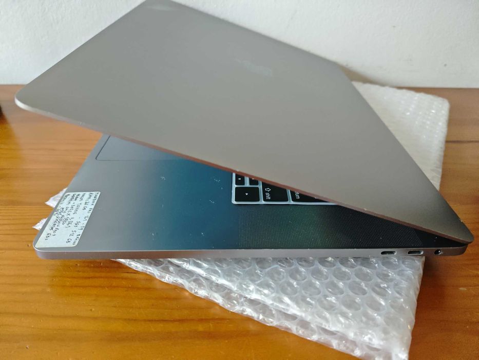 MacBook Pro 16" i9 (Jan 2021) 32GB RAM | SSD 512GB | Office 2024